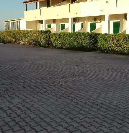 Alga Blu Sul Mare ויאסטה