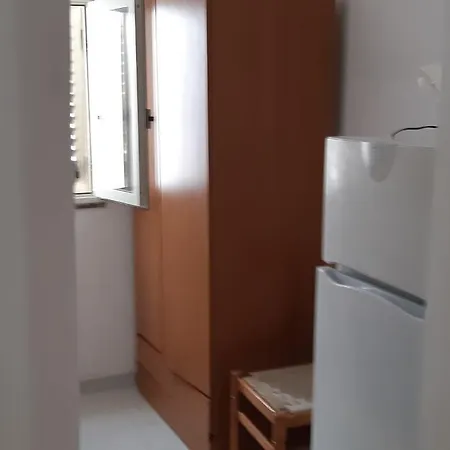 Alojamento de Acomodação e Pequeno-almoço Alga Blu Sul Mare 3*