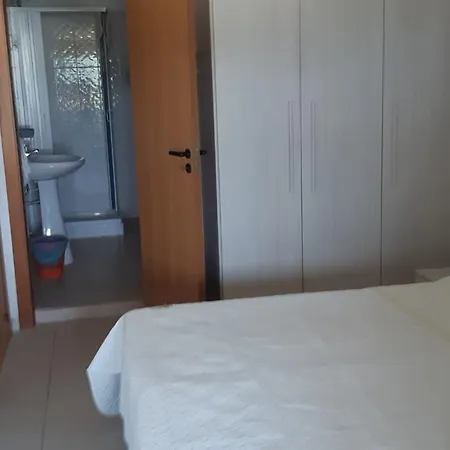 Alojamento de Acomodação e Pequeno-almoço Alga Blu Sul Mare 3*