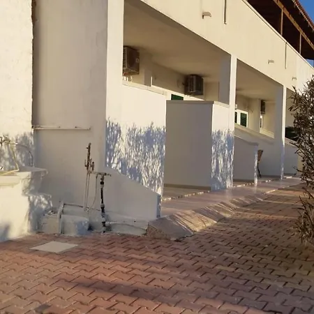 Alga Blu Sul Mare Alojamento de Acomodação e Pequeno-almoço 3*